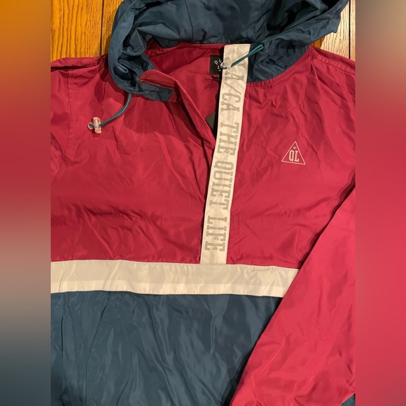 NWT The Quiet Life Men’s Hoodie, size medium, teal/burgundy color block, 1/2 zip - Picture 3 of 8